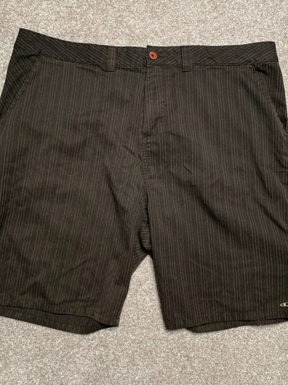 VTG O'Neill Shorts Mens 44 Black Stripe casual shorts